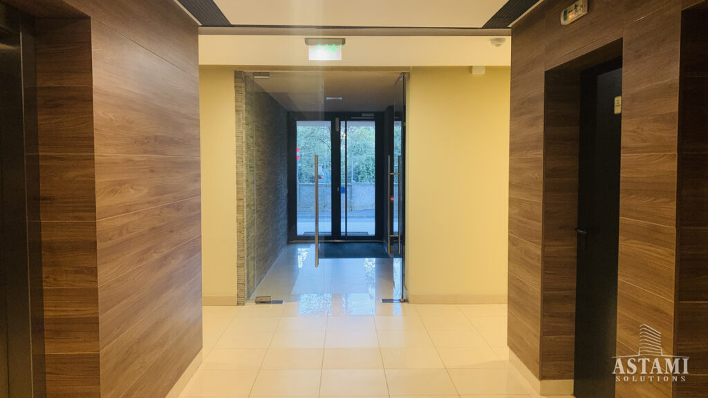 ASTAMI Solutions - Firma curatenie scari de bloc / Asociatii de proprietari